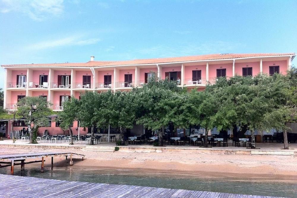 Dassia Beach Hotel Esterno foto