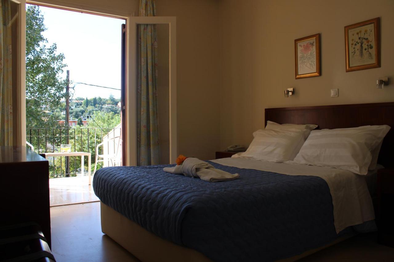 Dassia Beach Hotel Esterno foto