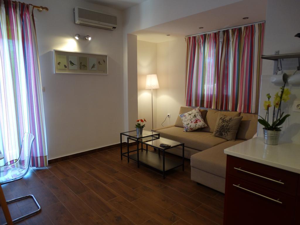 Dassia Beach Hotel Esterno foto