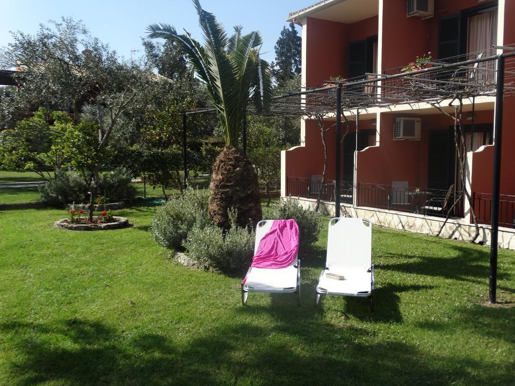 Dassia Beach Hotel Esterno foto