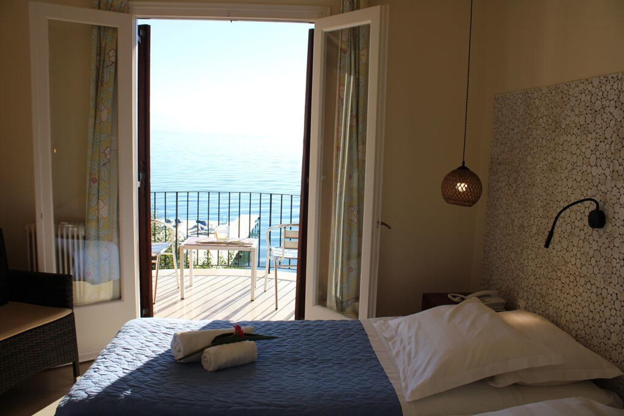 Dassia Beach Hotel Esterno foto