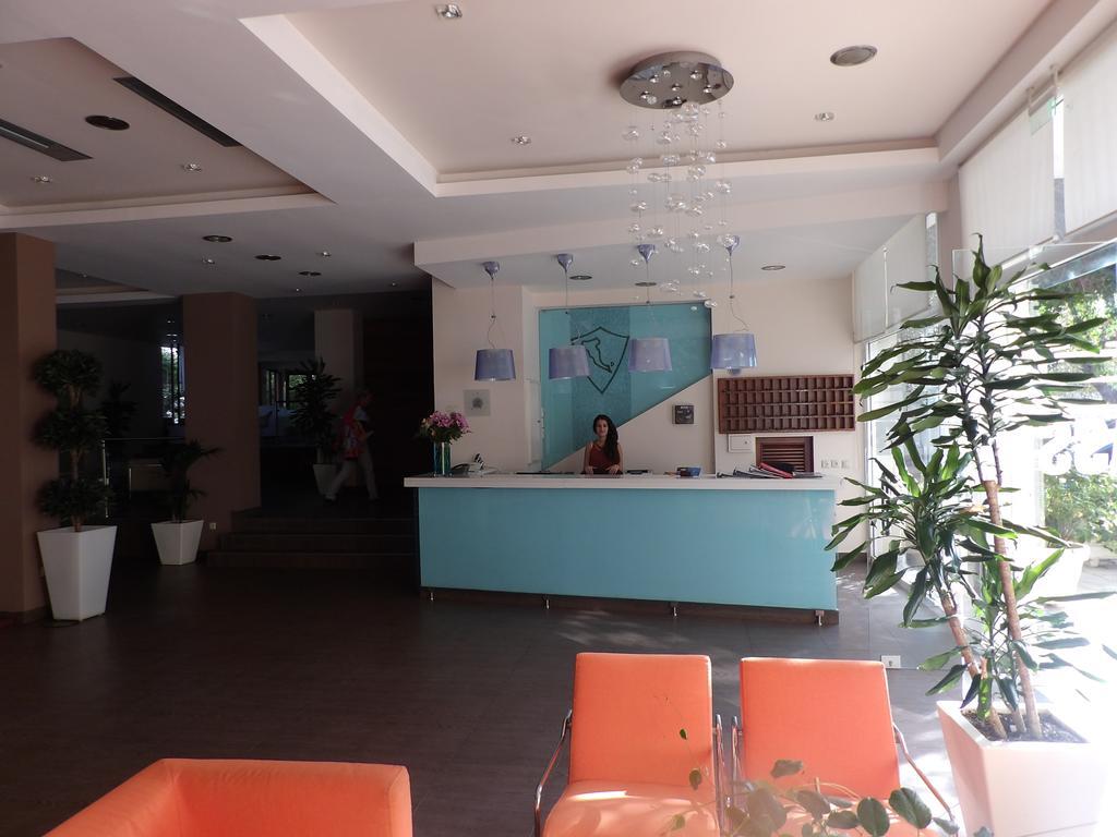 Dassia Beach Hotel Esterno foto